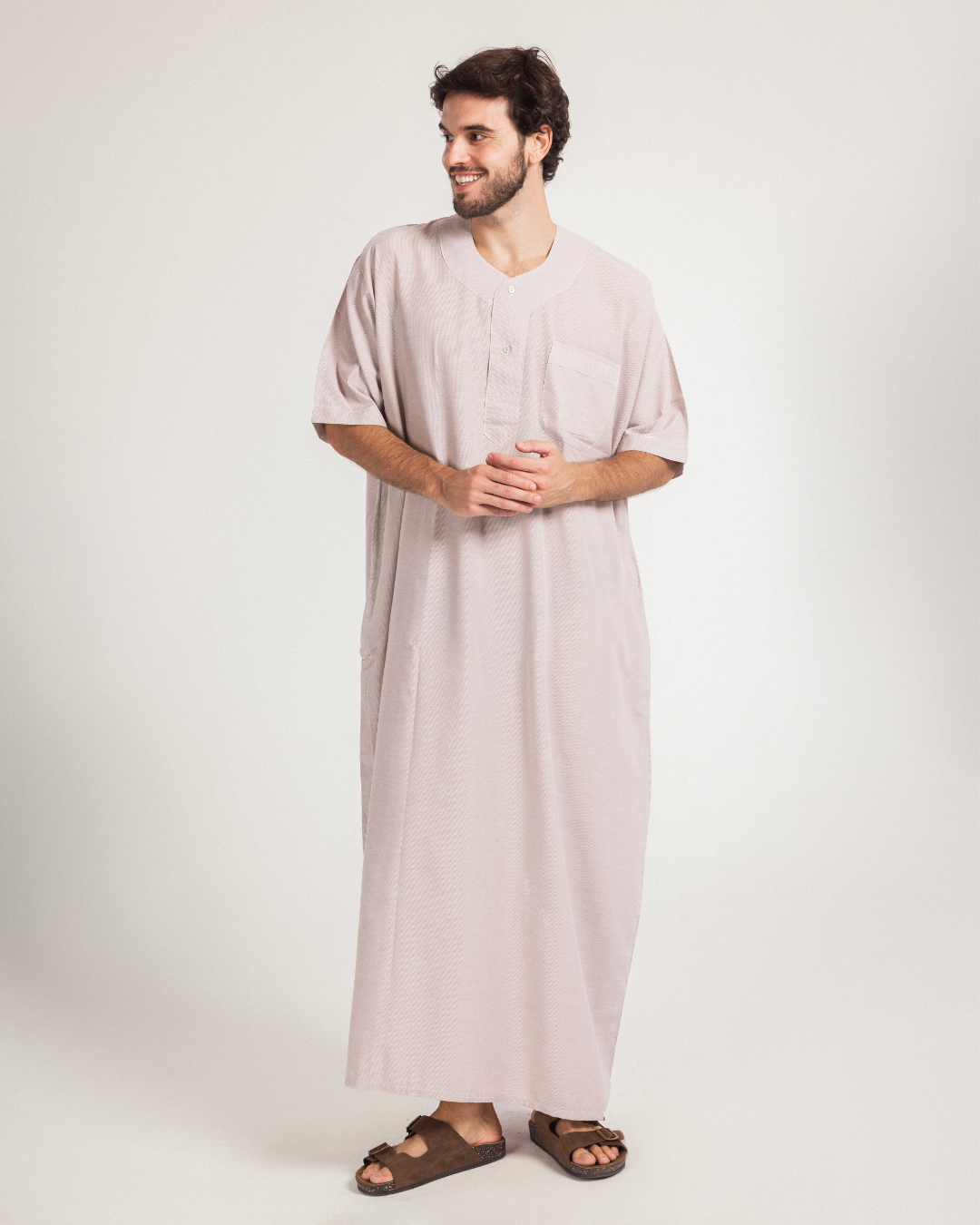 عبايه رجالي نص كم مقلمة