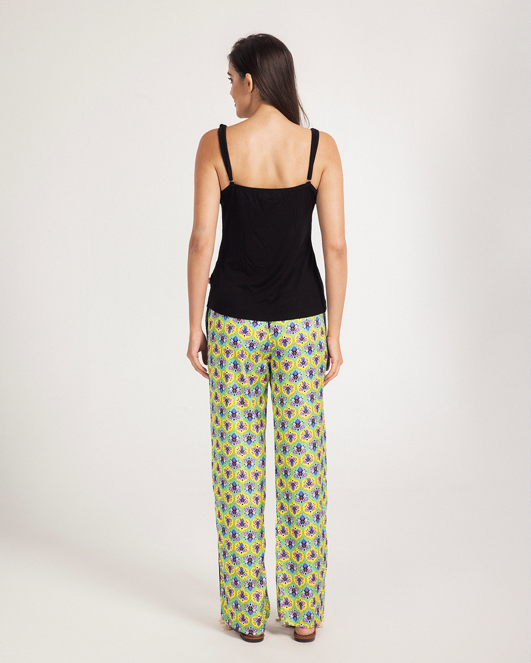 Ethnic Art بيجاما حريمي حمالة