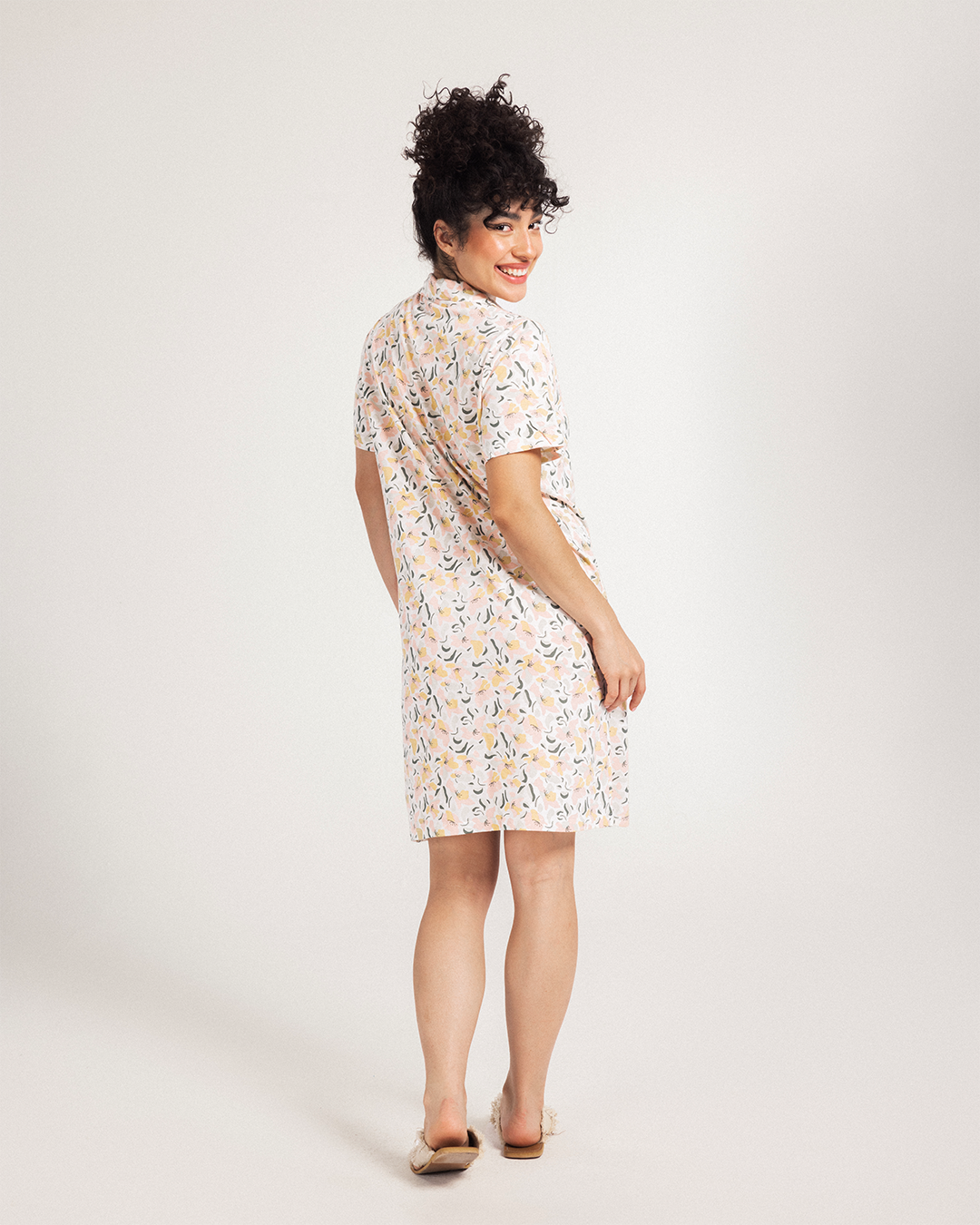 ميدي نسائي بزراير Women Nightshirt Colorful Flowers