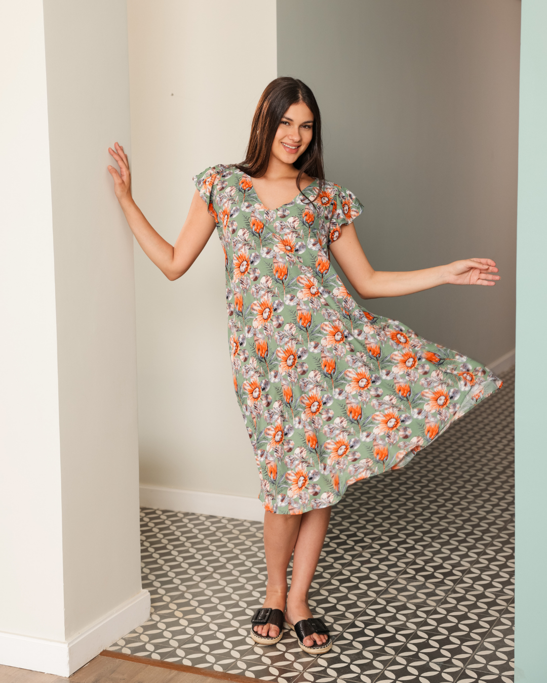 753 ميدي نسائي فسكوز قصير